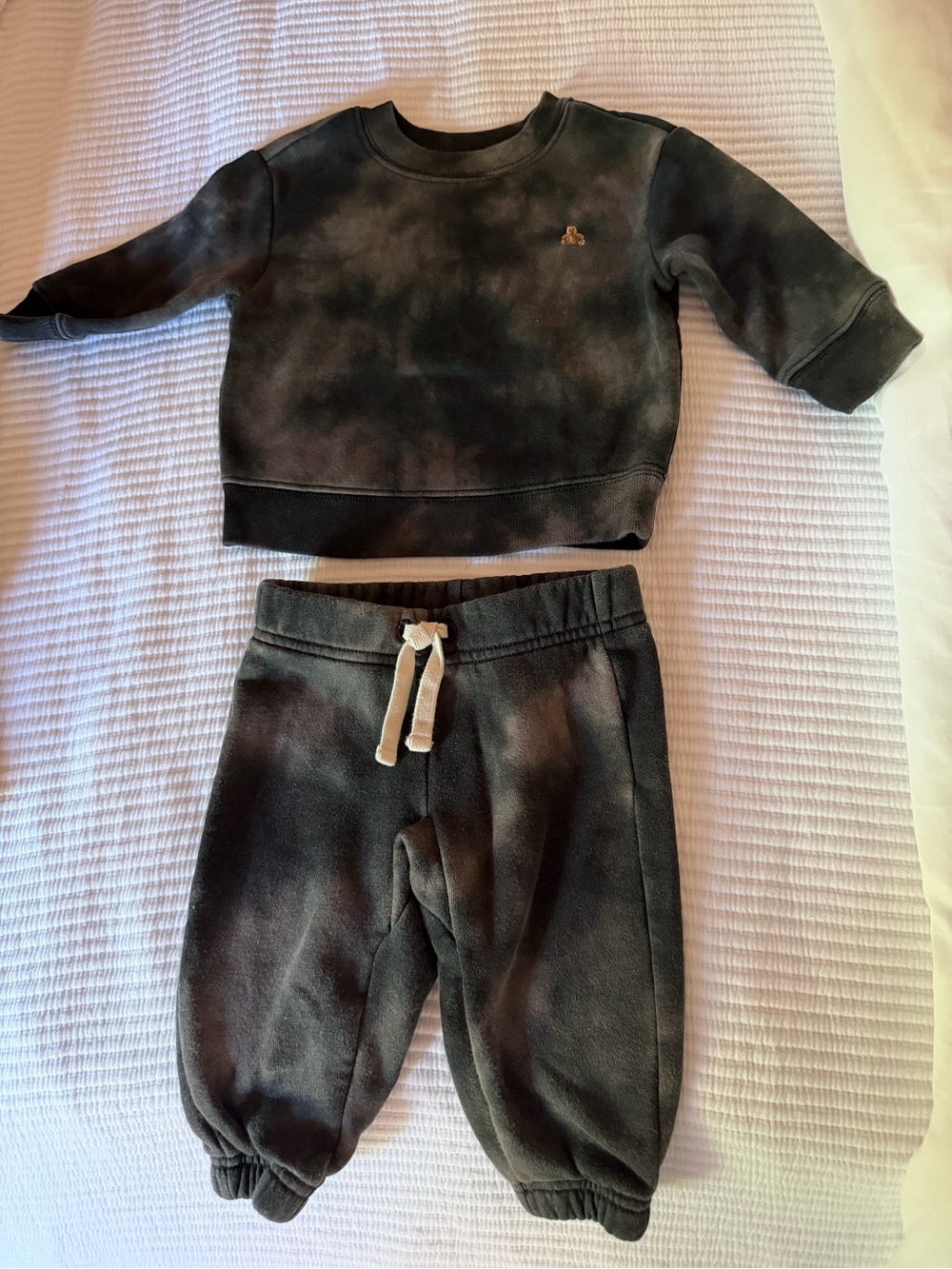 GAP Black Tie-Dye Sweatshirt and Jogger Set